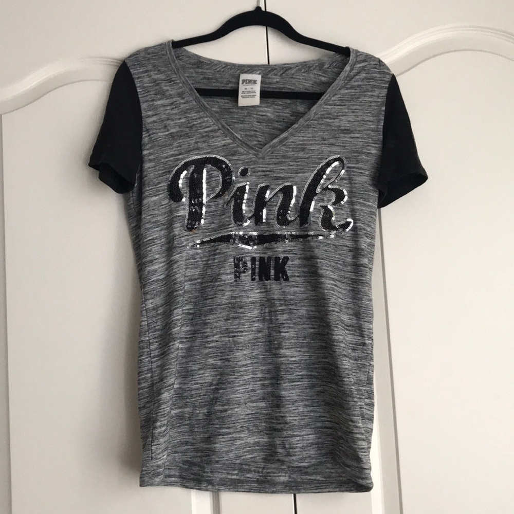 VS PINK T-shirt